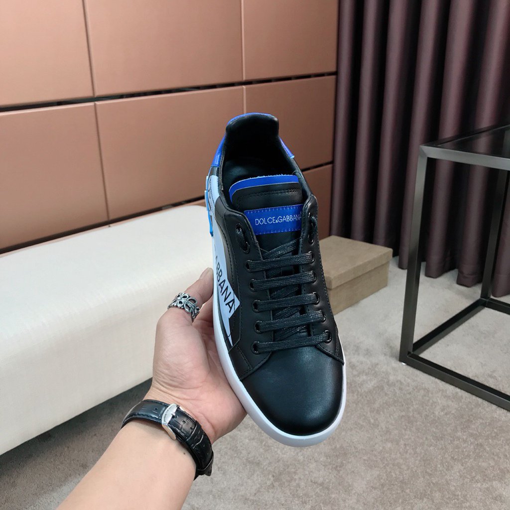 D*G sneaker
